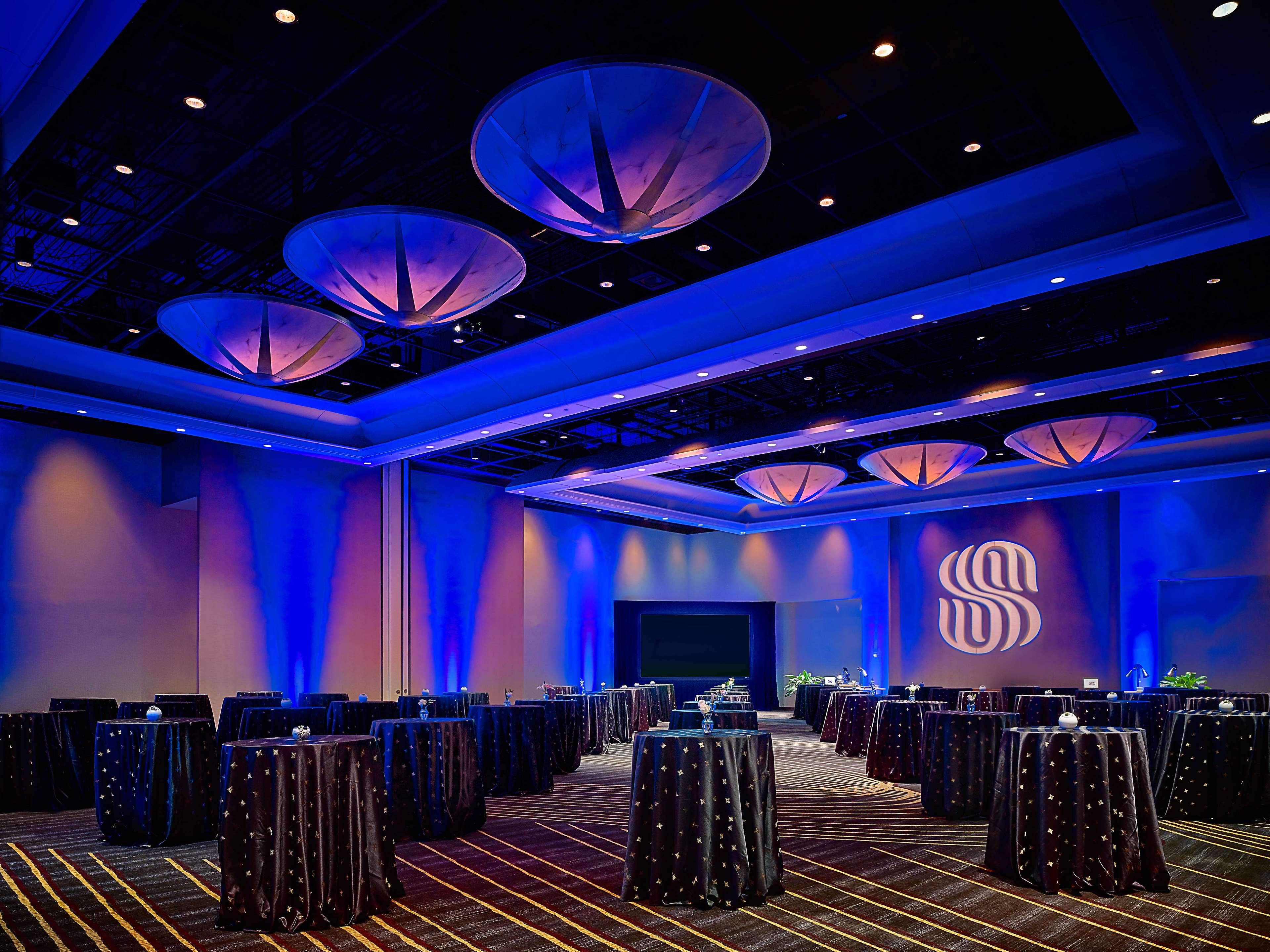 The Royal Sonesta Galleria 4*
