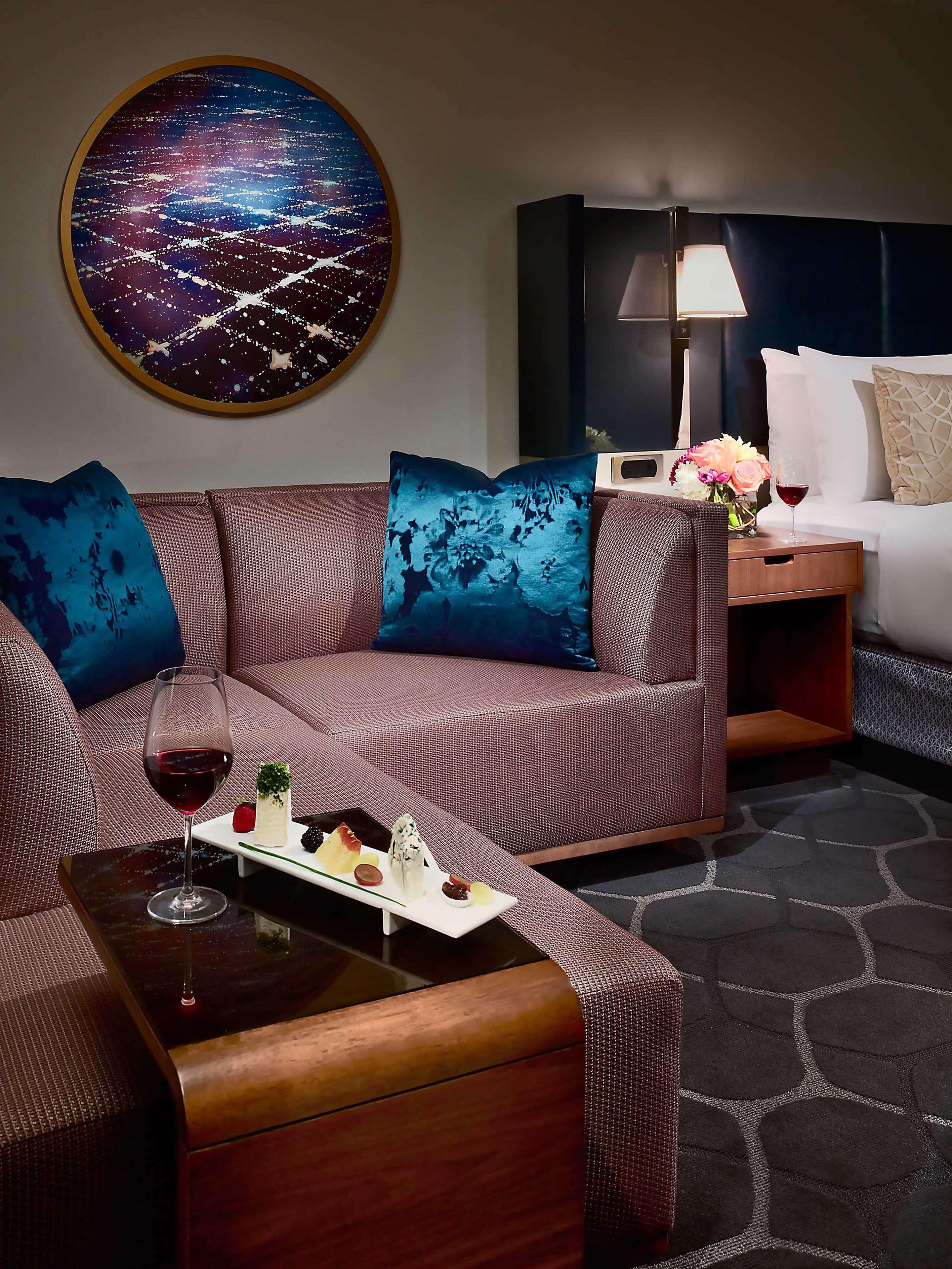 The Royal Sonesta Galleria 4*