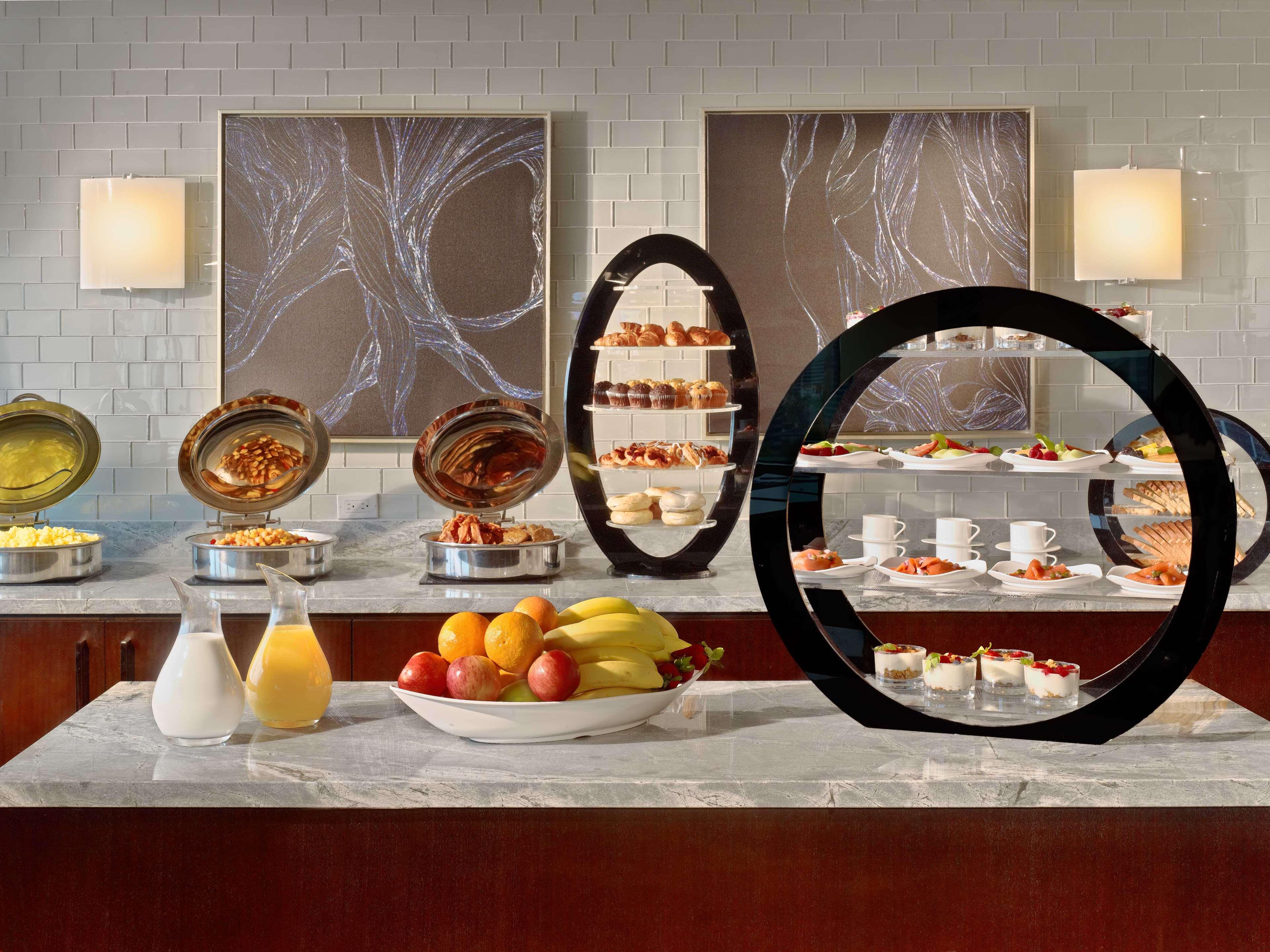 The Royal Sonesta Galleria Houston