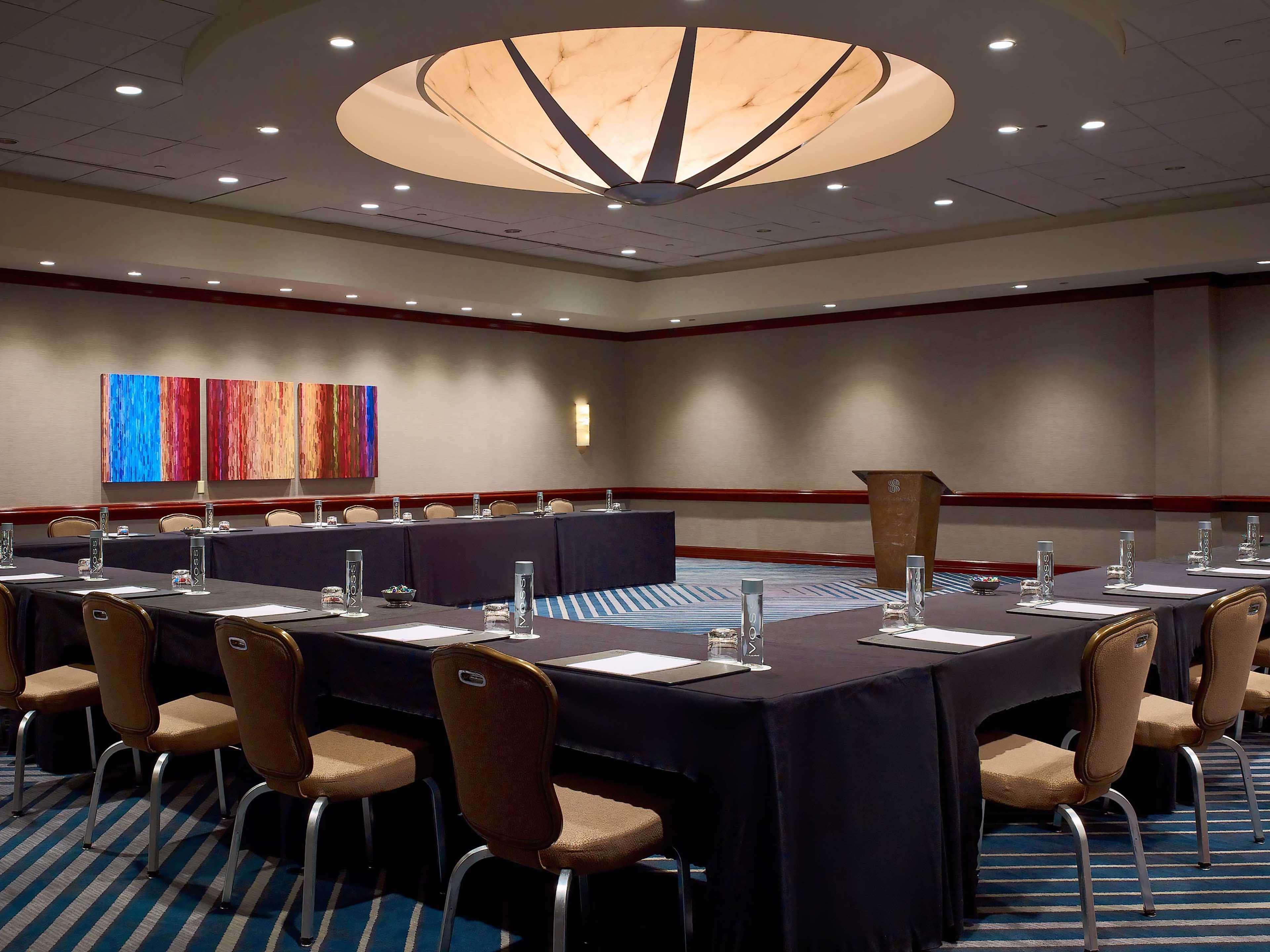 The Royal Sonesta Galleria 4*